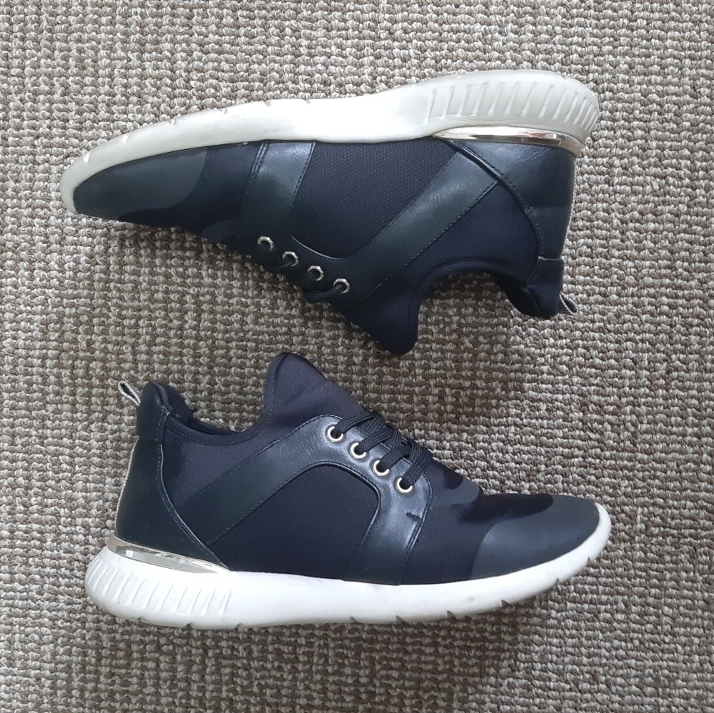 COPY - Black shoes